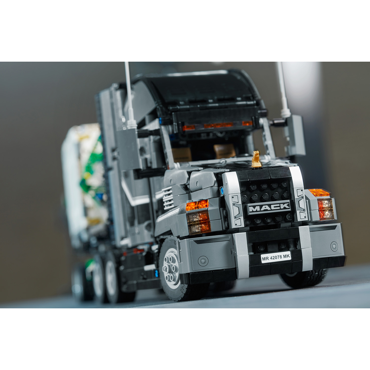 Конструктор LEGO Technic блочный - фото 8