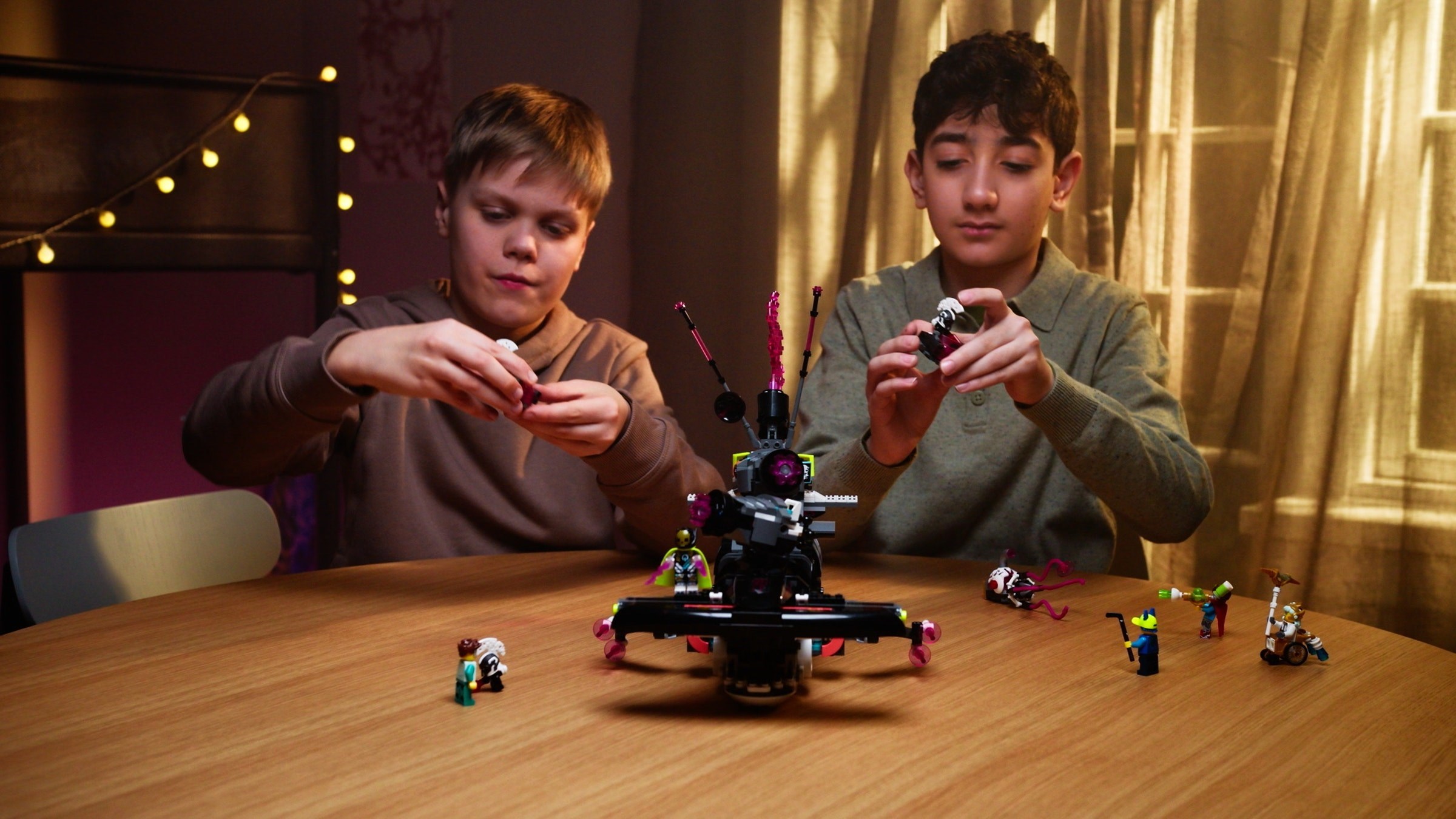 Конструктор LEGO DREAMZzz 71500 1413 дет. - фото 10