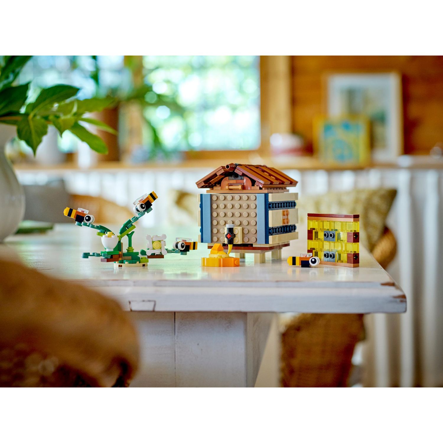 Конструктор LEGO Creator Birdhouse 476 дет. - фото 12