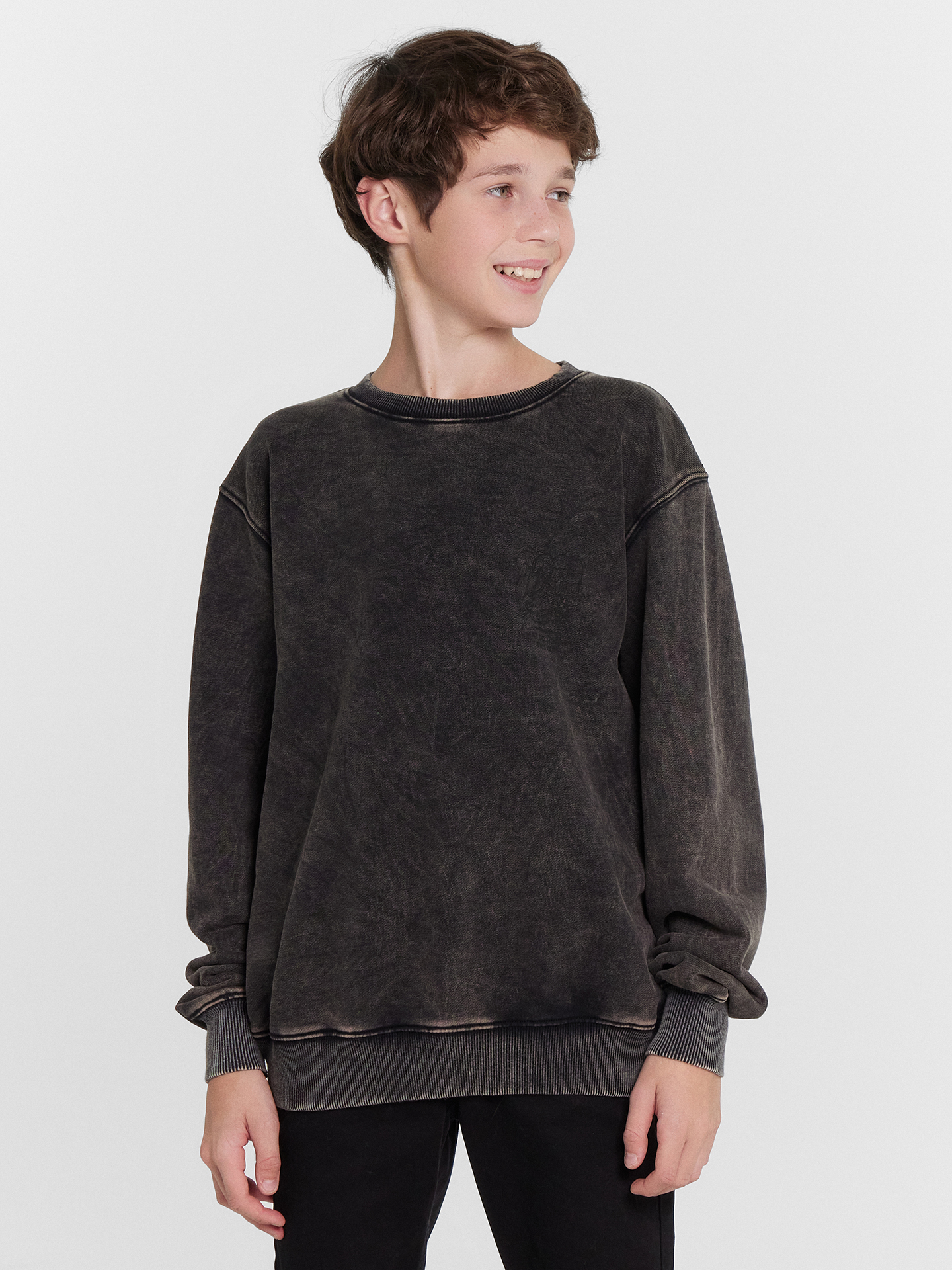 Свитшот Mark Formelle (Марк Формэль) 123431/1/ACID WASH черный +печать - фото 5