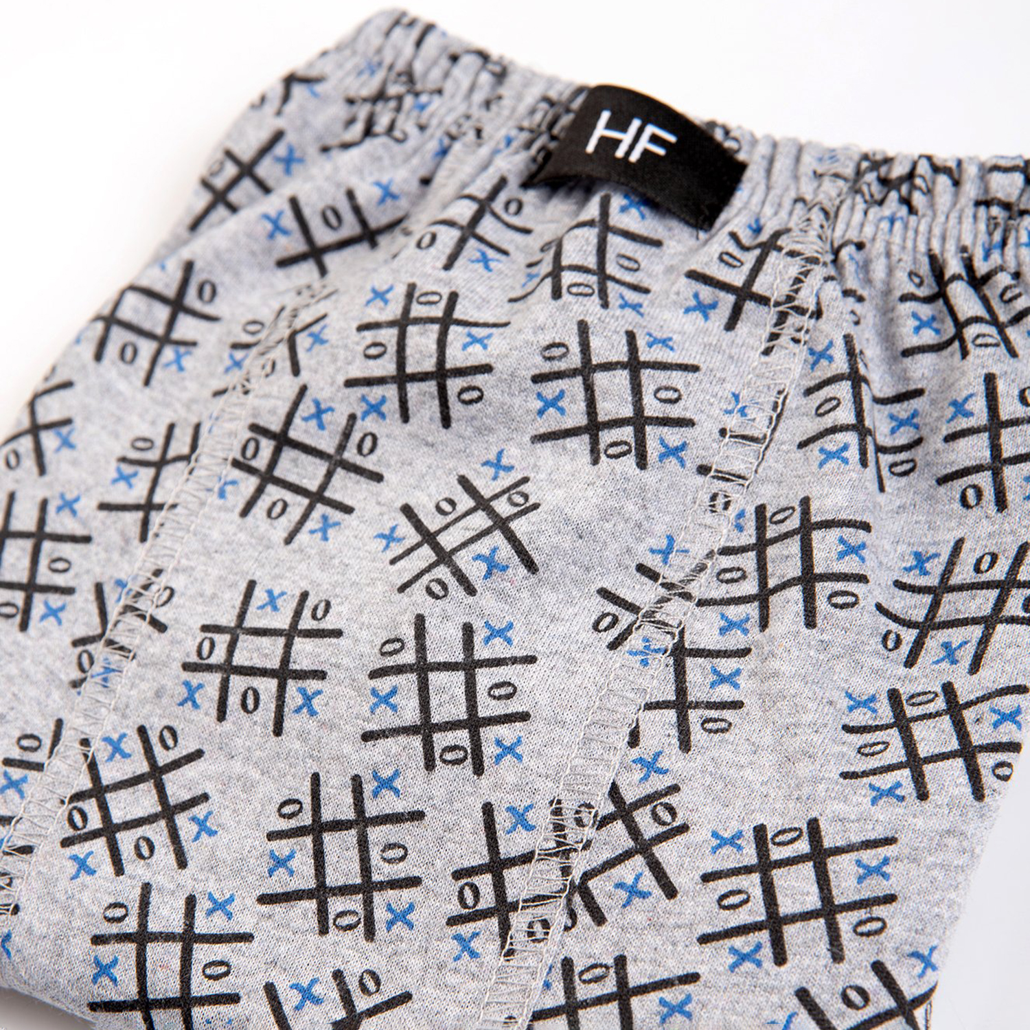 Трусы HappyFox цвет серый страна производства Россия ⚡️ заказать за 462 ₽ в интернет-магазине Детский мир. Размеры в наличии 134. Бесплатная доставка. Читайте отзывы, характеристики, смотрите 4 фото HF0046SPкрестики.нолики.серый HF0046SPкрестики.нолики.серый - фото 3
