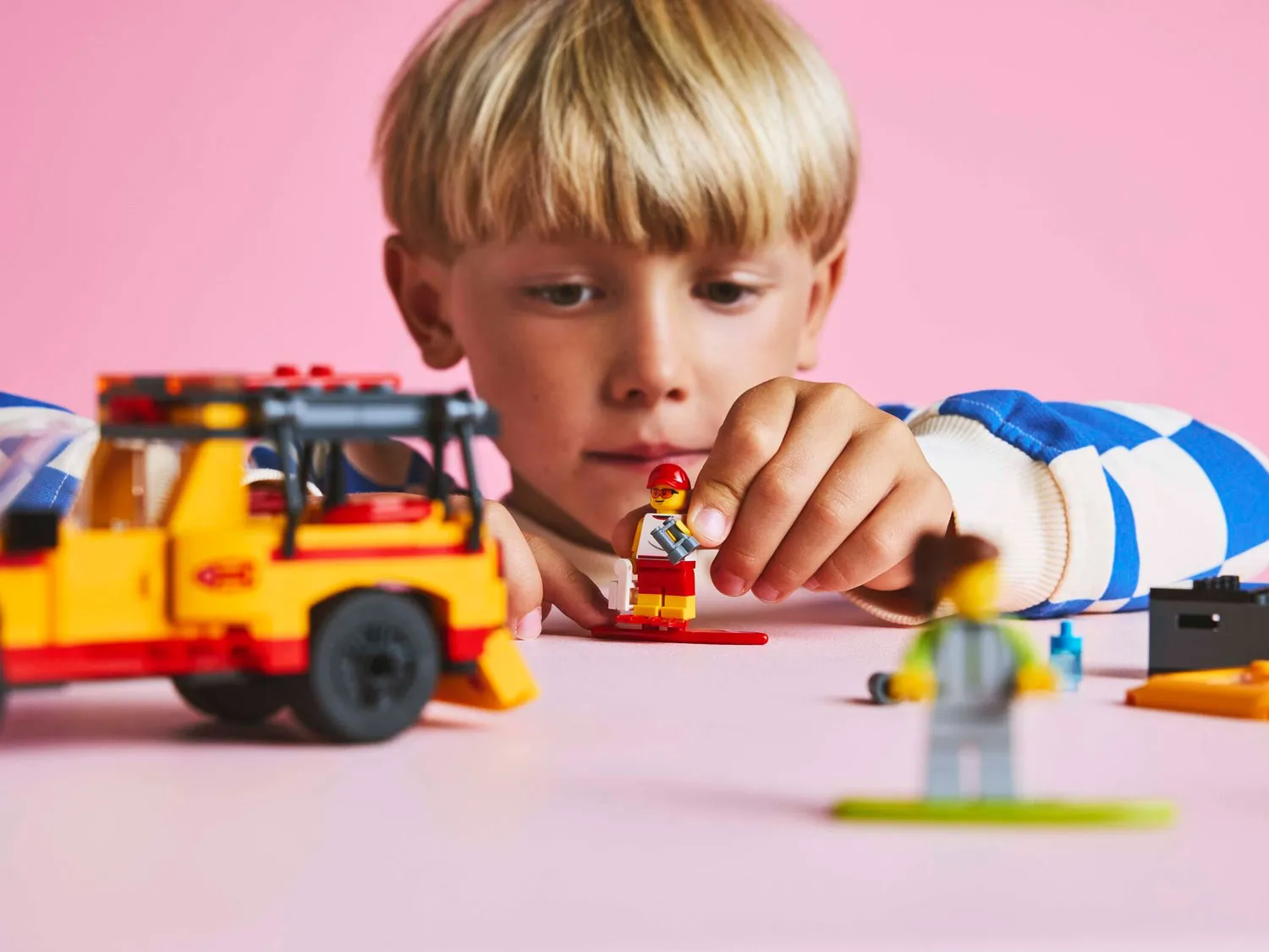 Конструктор LEGO City 60453 214 дет. - фото 11