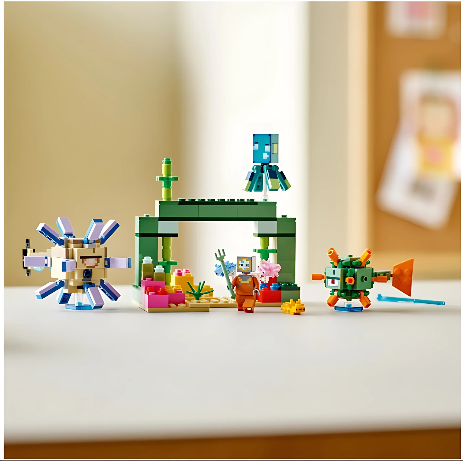 Конструктор LEGO Minecraft 21180 251 дет. - фото 1
