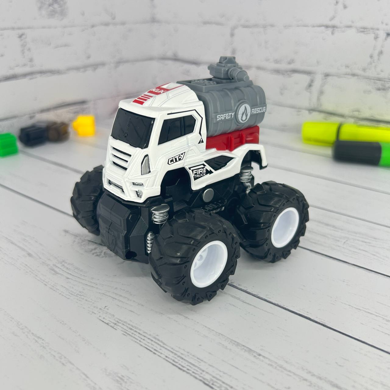 Автомобиль Motorro 1:43 23209M - фото 1