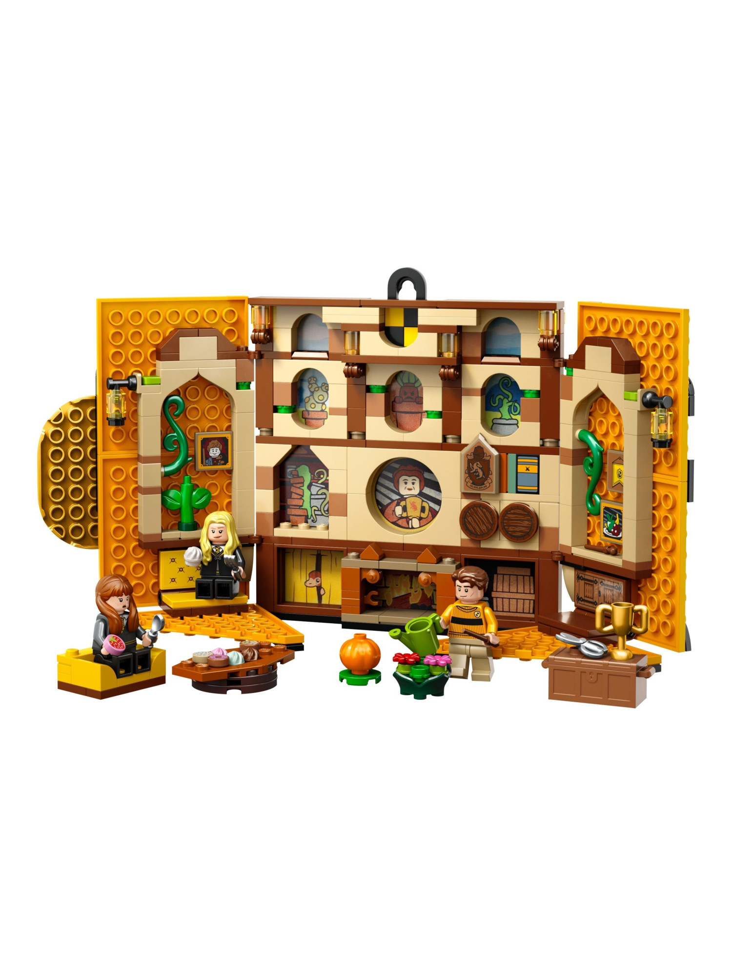 Конструктор LEGO Harry Potter Знамя факультета Пуффендуй 313 дет. - фото 2
