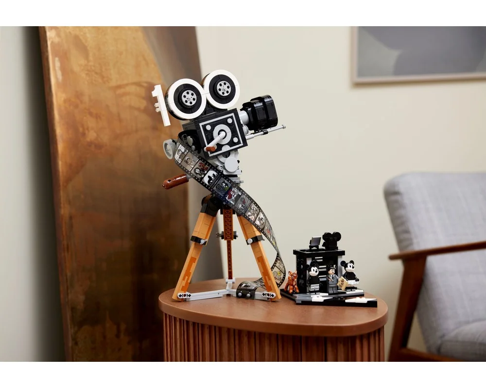 Конструктор LEGO Disney 43230 800 дет. - фото 9