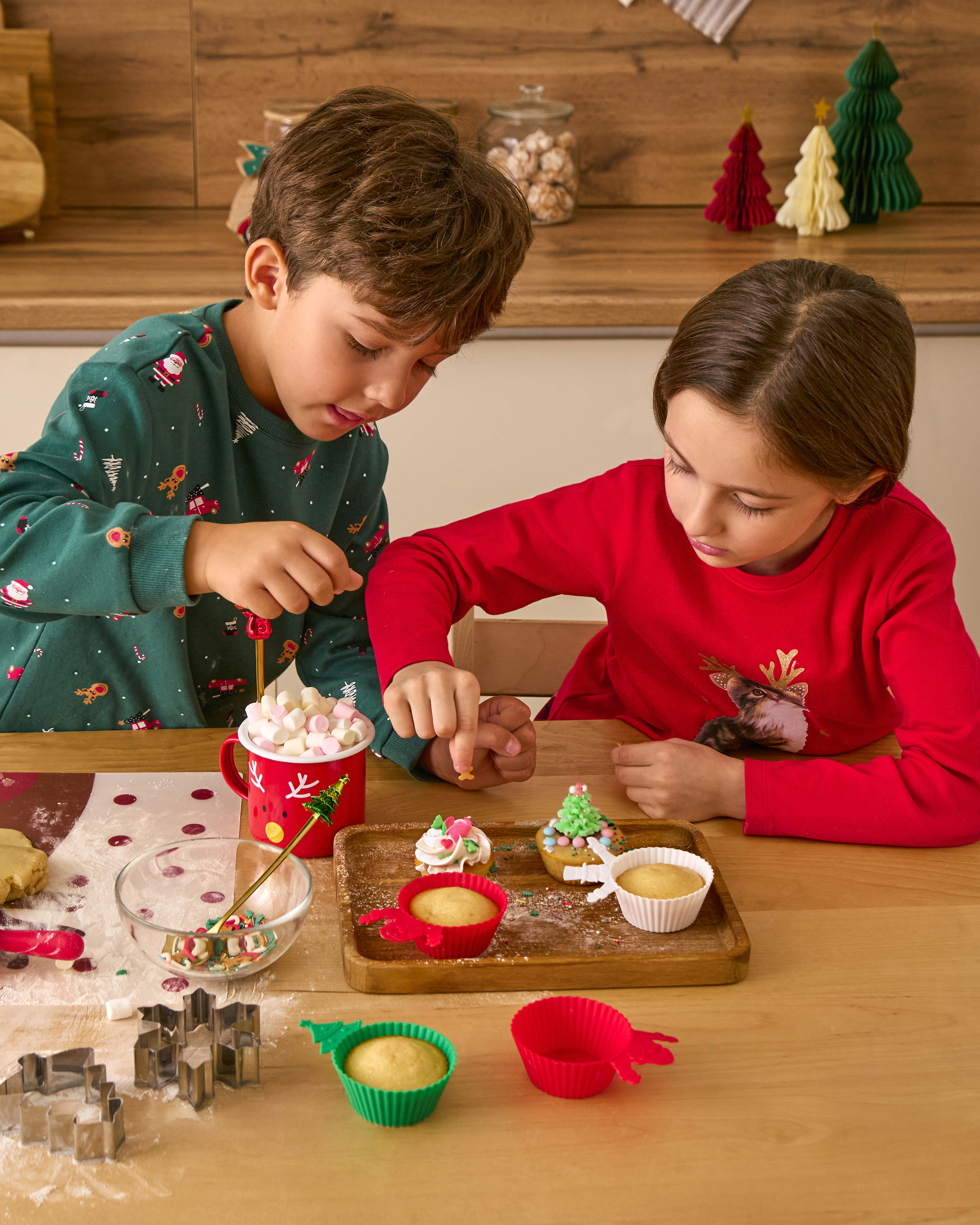 Новогодние формы для выпечки FUTURINO Home 6 шт W25FH5-NY75di-43 - фото 5