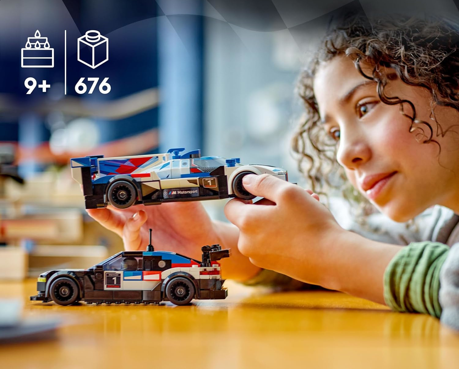 Конструктор LEGO Speed Champions BMW M4 GT3/Hybrid V8 676 дет. - фото 10