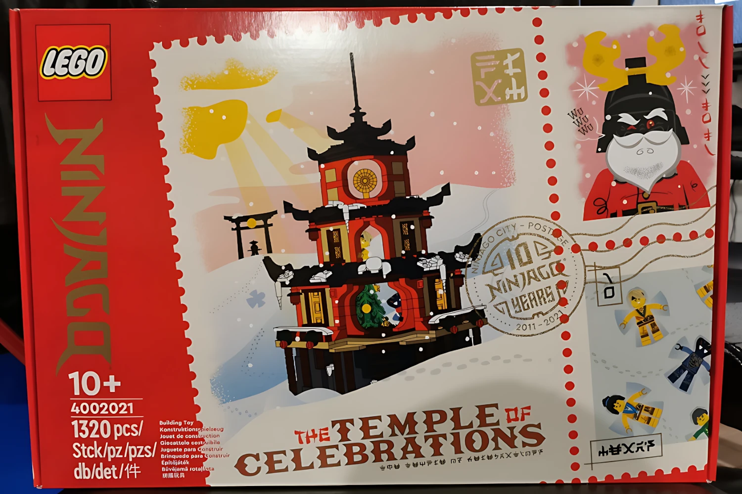 Изображение товара Конструктор LEGO NINJAGO 4002021 Храм праздников из деталей