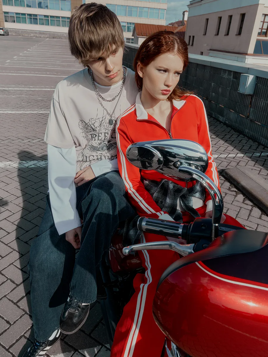 Толстовка Mark Formelle (Марк Формэль) 172120/красная аура - фото 8