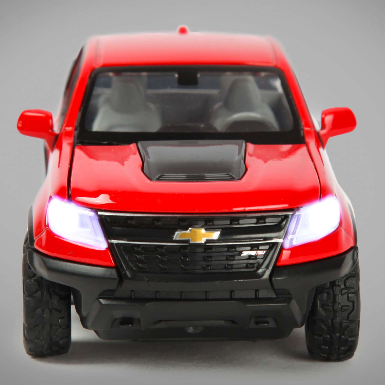 Автомобиль Mobicaro Chevy Colorado 68442 - фото 7