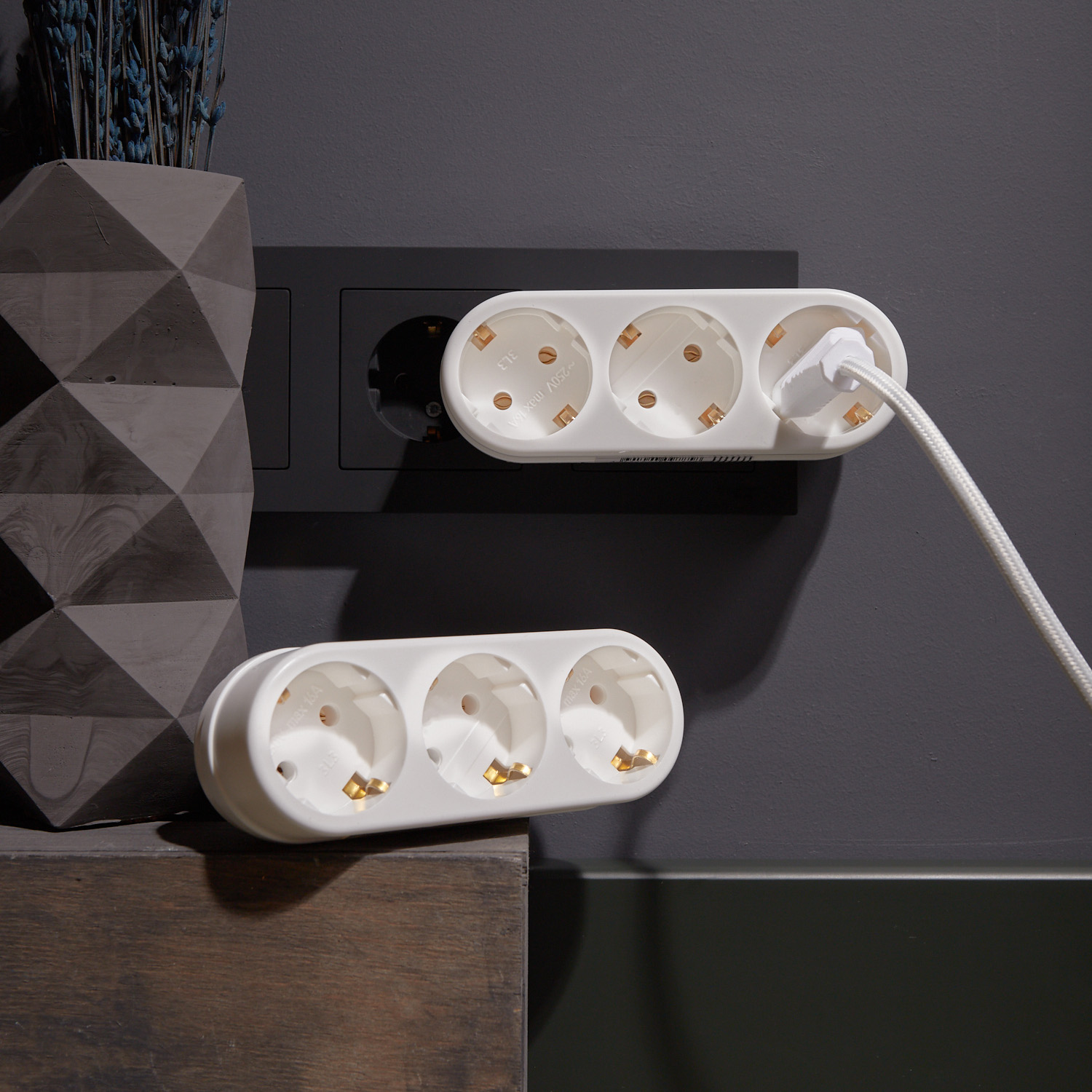 Набор тройников электрических REXANT с заземлением 2 шт - фото 10