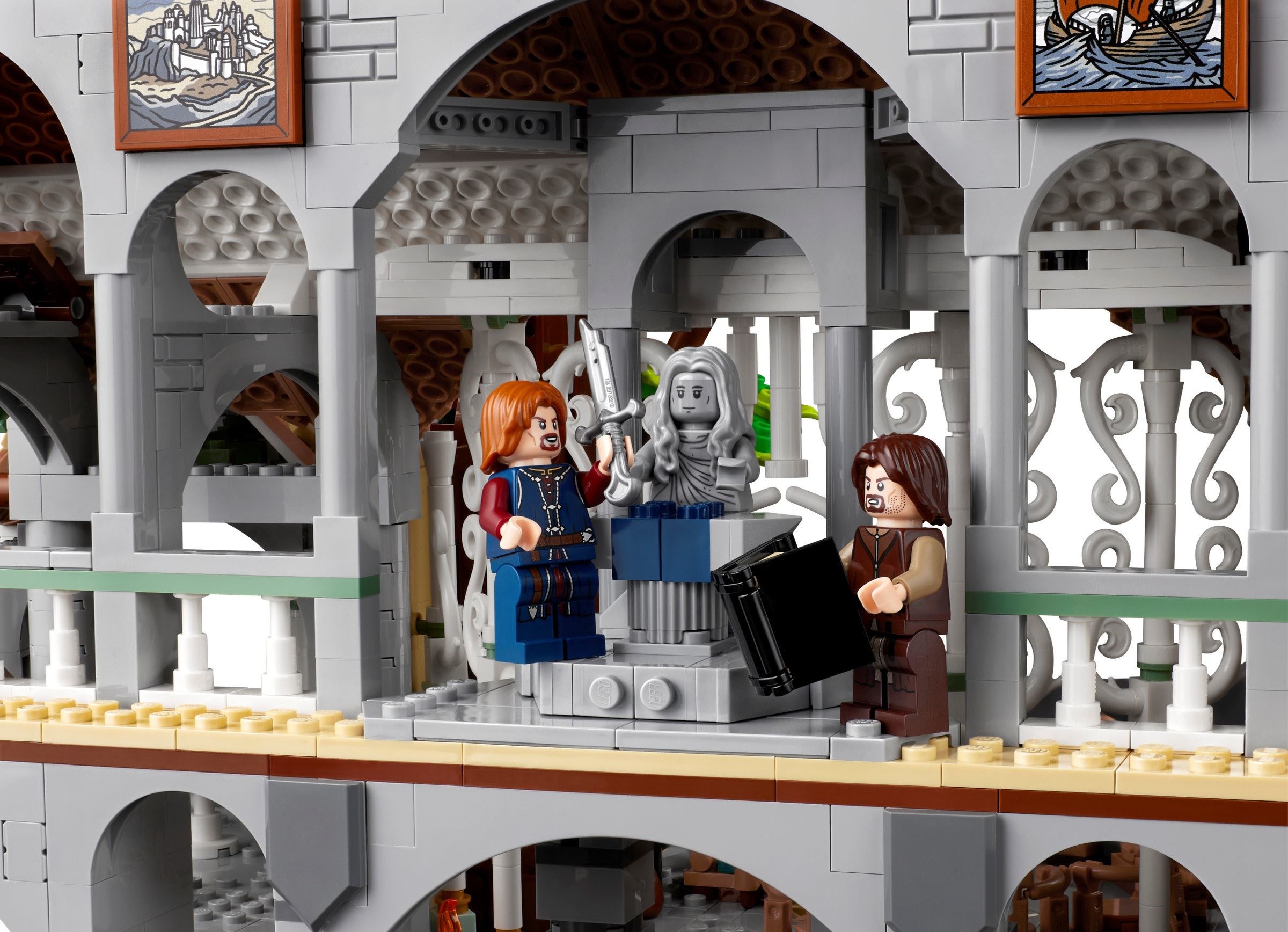 Конструктор LEGO Icons 10316 6167 дет. - фото 12
