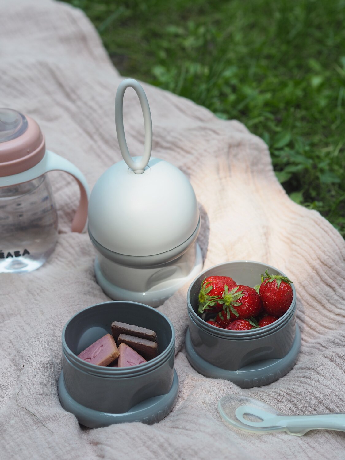 Контейнер для детского питания BEABA сыпучих смесей и снеков, 3 секции, серый - фото 5