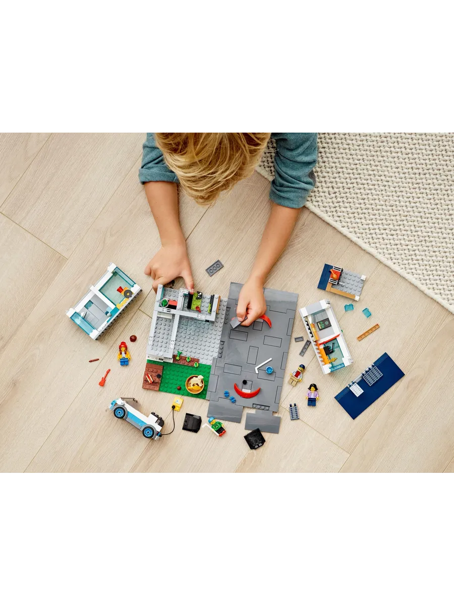 Конструктор LEGO City 388 дет. - фото 3