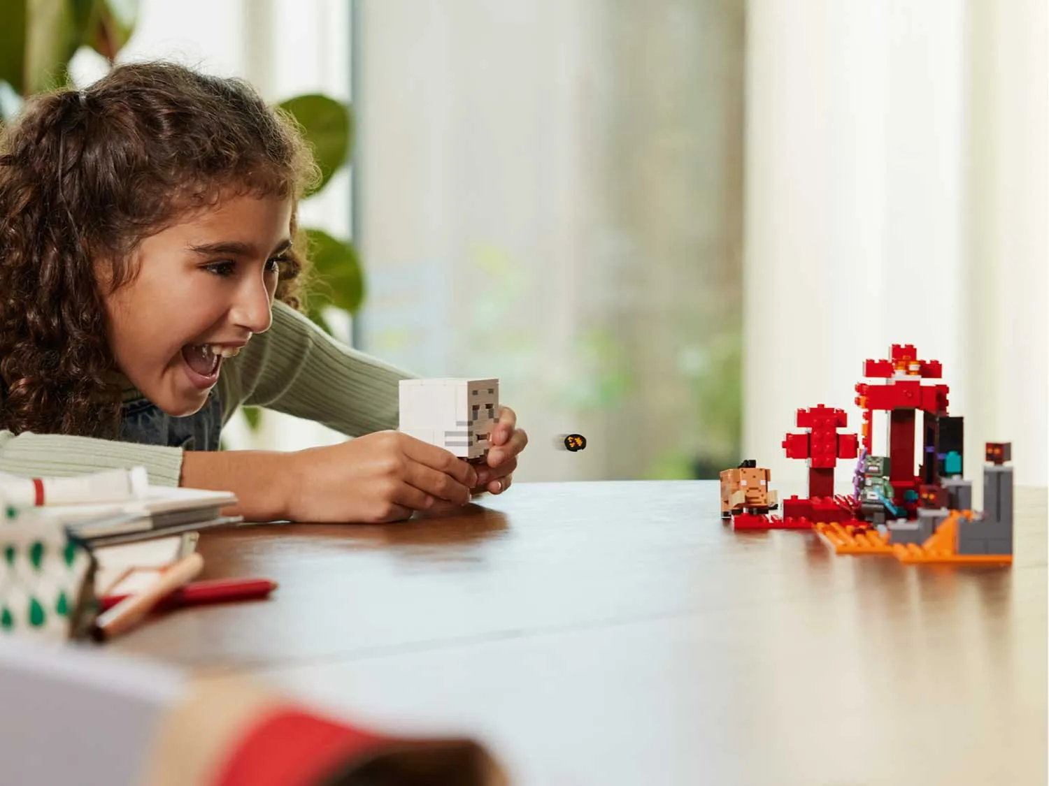 Конструктор LEGO Minecraft 21255 352 дет. - фото 6