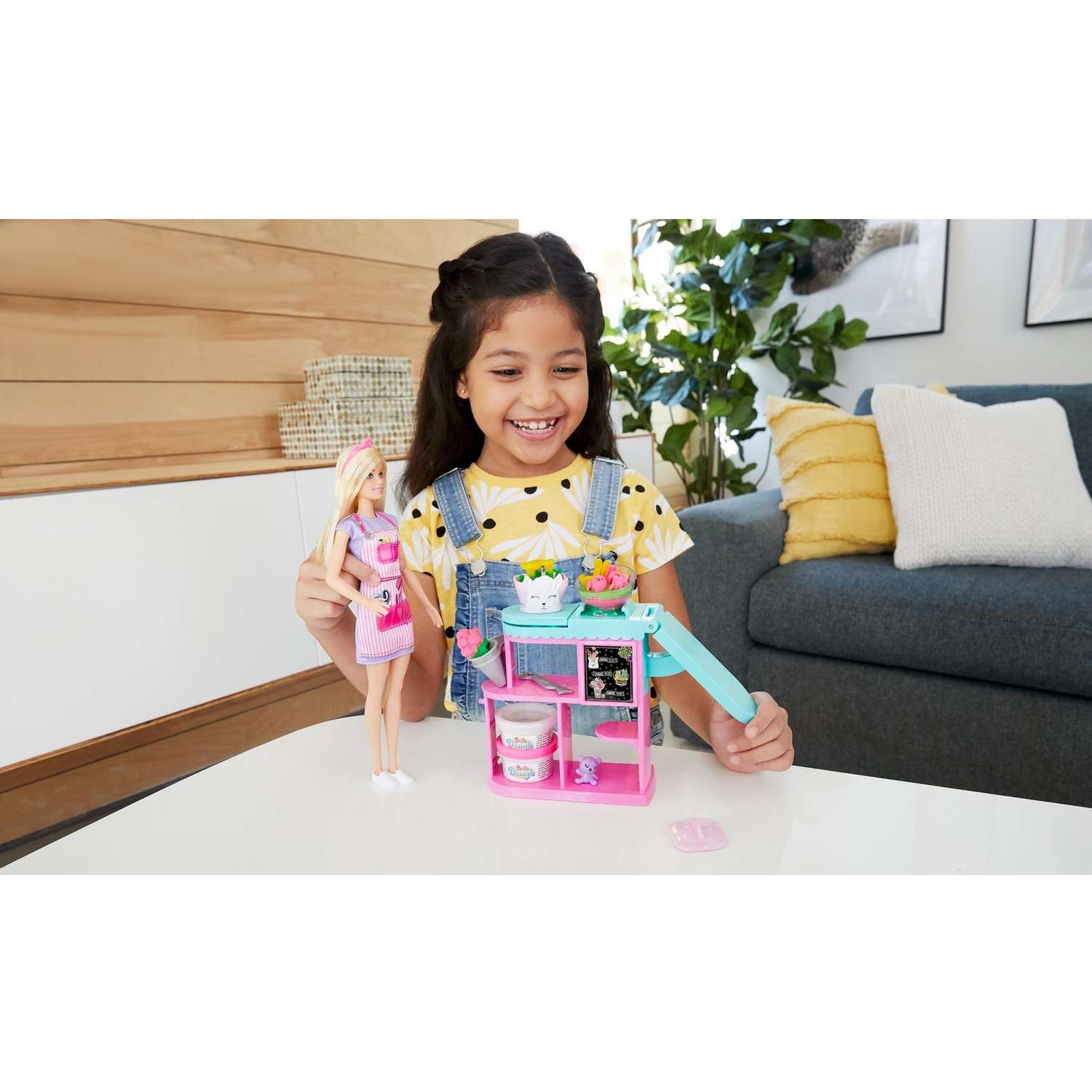 Кукла модельная Barbie GTN58 - фото 8