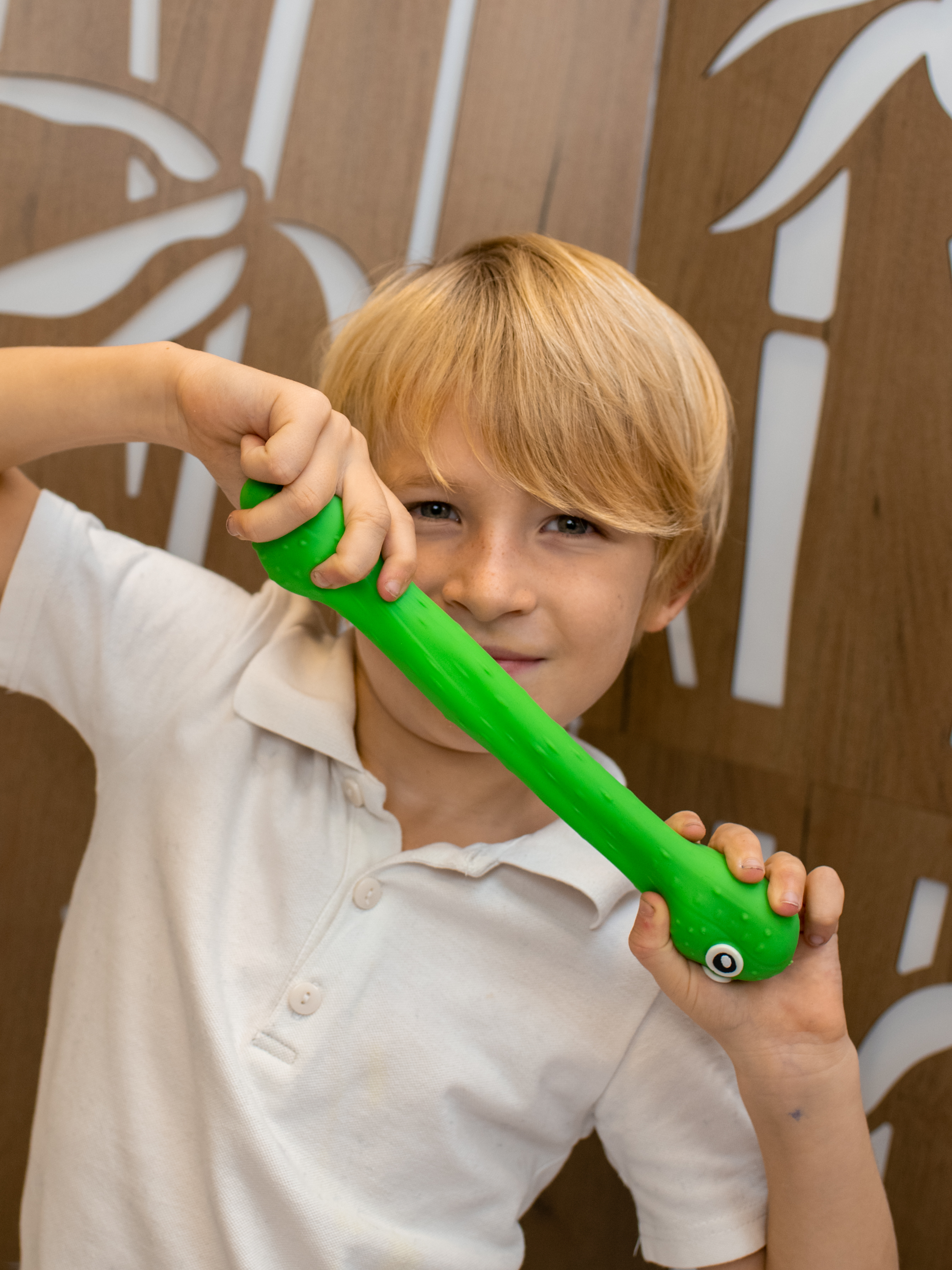 Игрушка-антистресс KiddiePlay сквиш Огурец Василий - фото 10