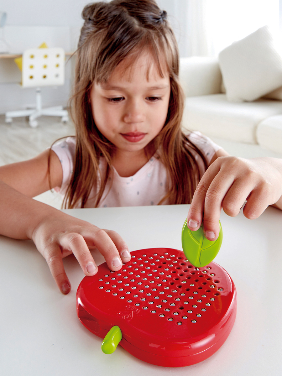 Настольная игра Hape Магнитная доска - фото 2