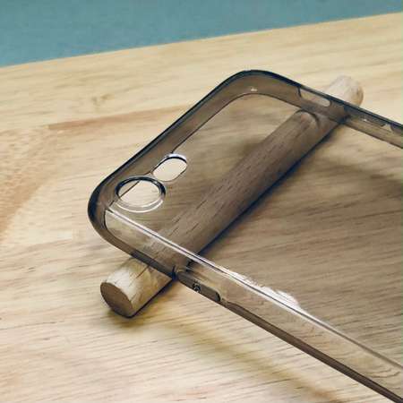 Чехол силиконовый МАККЕЙС прозрачный темный / тонированный плотный на iPhone 7 /8