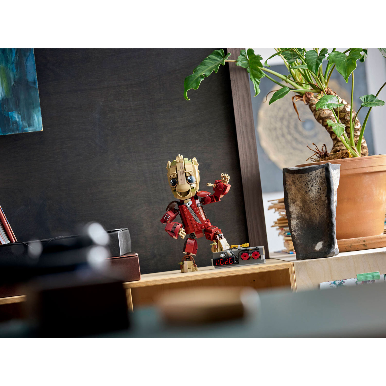 Конструктор LEGO Marvel Super Heroes Грут Опустошитель 604 дет. - фото 8