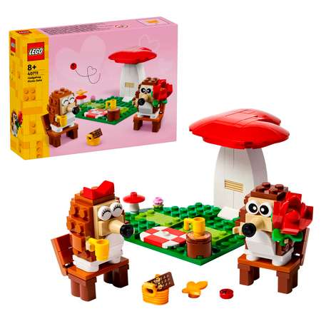Конструктор LEGO Classic Свидание ёжиков на пикнике блочный