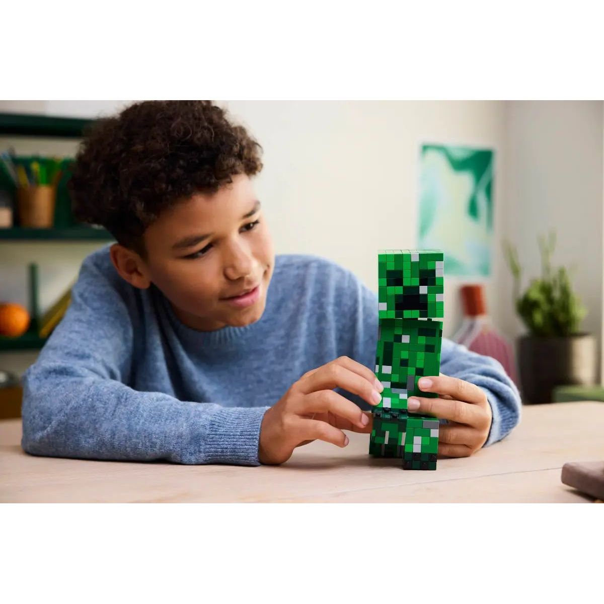 Конструктор LEGO Minecraft Крипер 665 дет. - фото 9