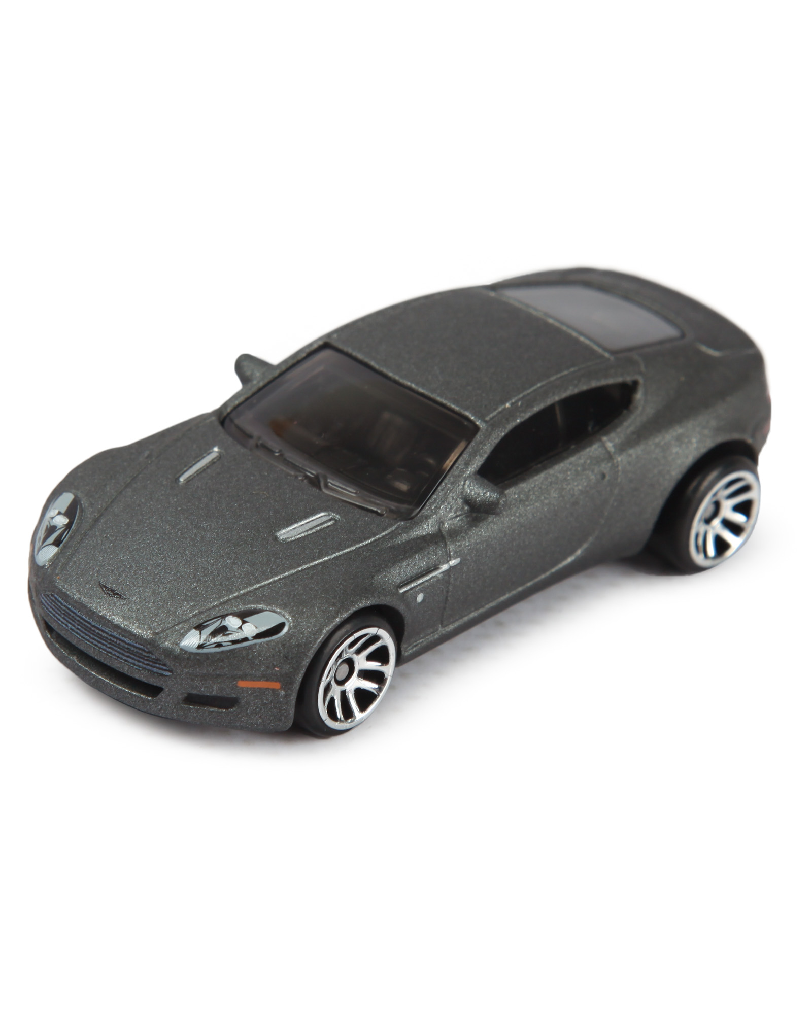 Автомобиль Hot Wheels Aston Martin DB9 Fast and Furious 1:64 HNR88/JBY35 - фото 1