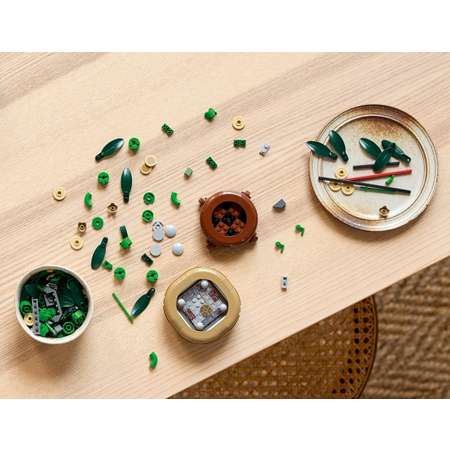 Конструктор LEGO Botanicals Бамбук Символ удачи блочный