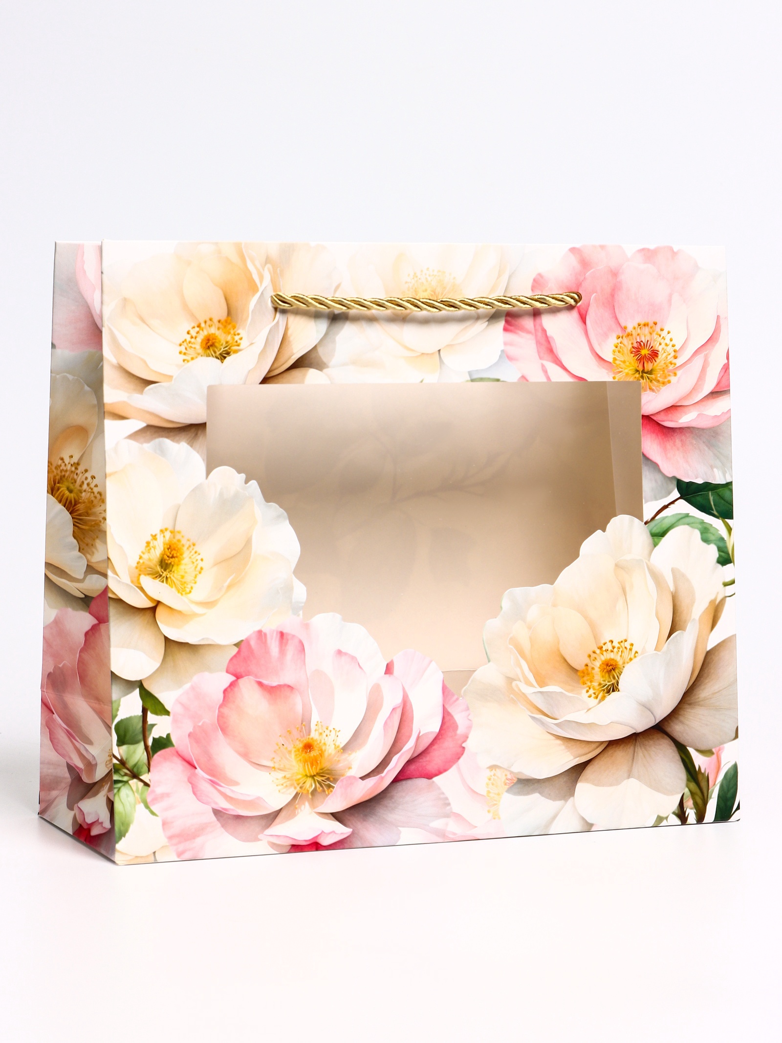 Пакет подарочный UPAK LAND с окном Белые пионы 24 х 20 х 11 см - фото 2