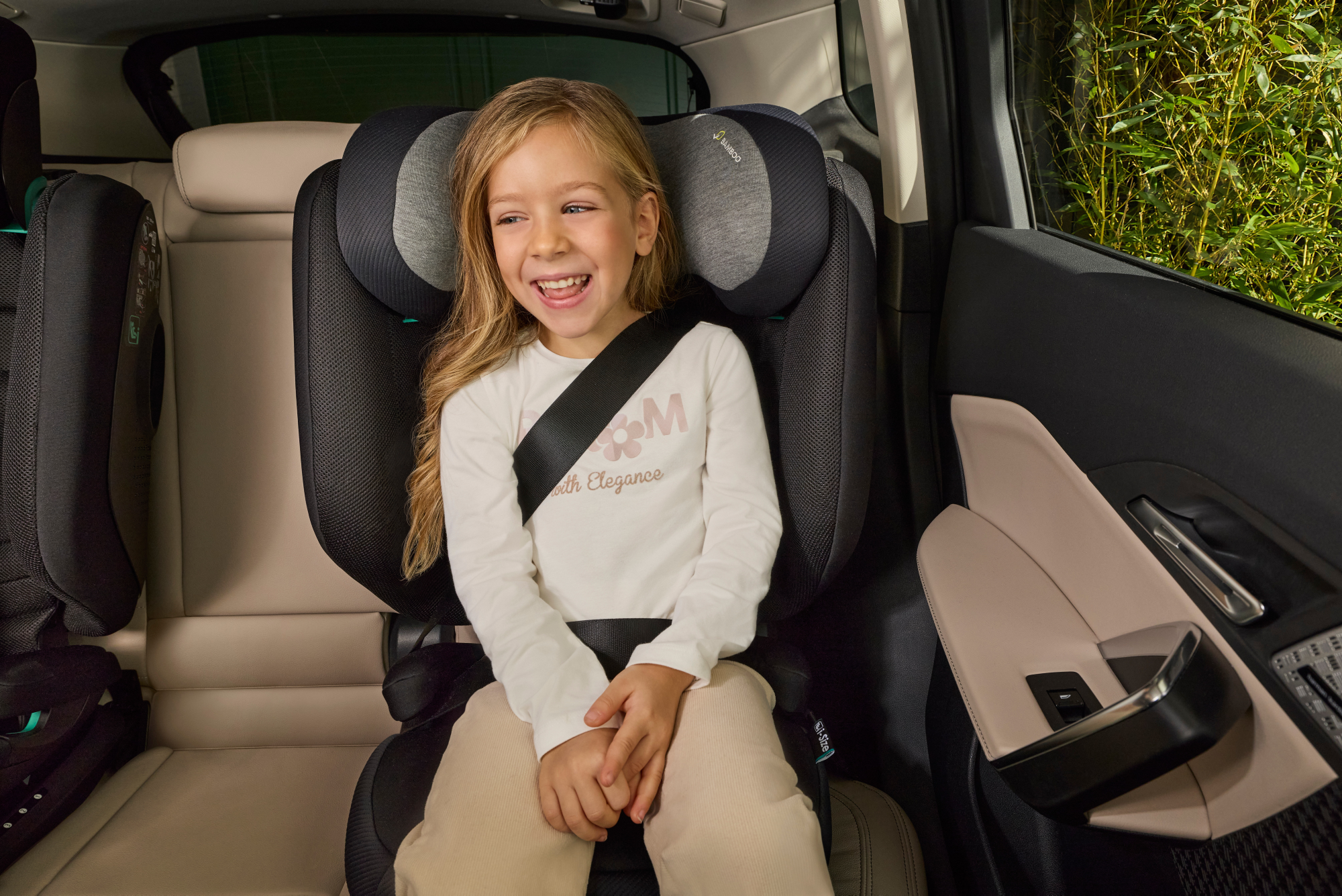 Автокресло Chicco FOLD&GO S I-SIZE Isofix 2/3 (15-36 кг) черный - фото 18