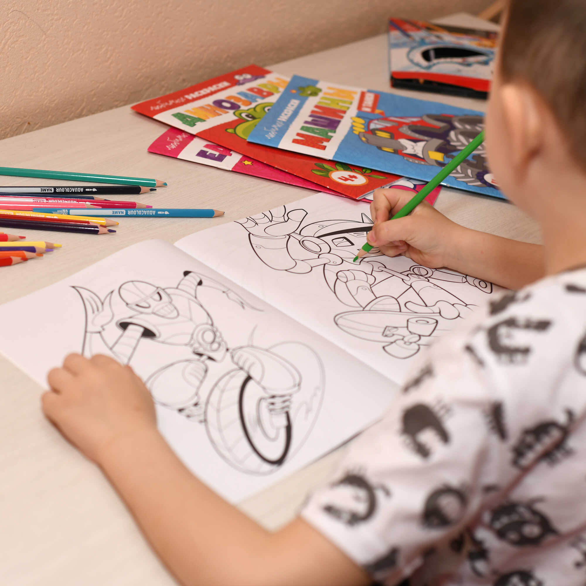 Раскраска ФЕНИКС+ роботы - фото 3