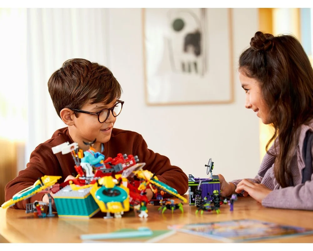 Конструктор LEGO Monkie kid 80023 1399 дет. - фото 16
