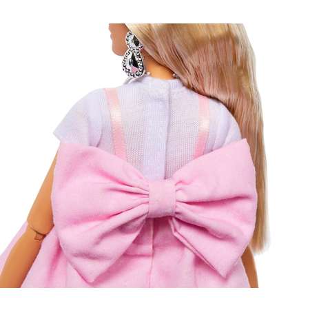 Кукла модельная Barbie Deluxe Style