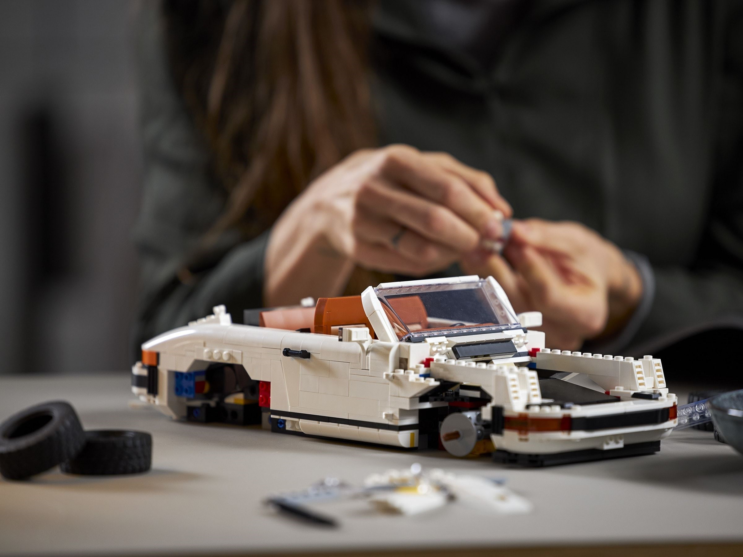 Конструктор LEGO Icons 10295 1458 дет. - фото 26