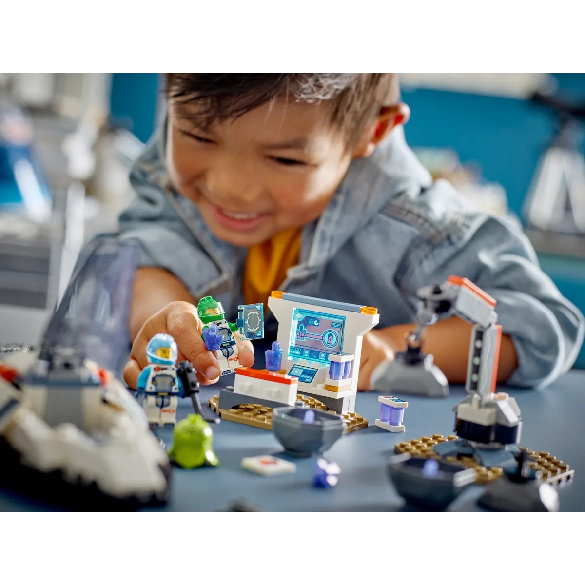 Конструктор LEGO City Spaceship Asteroid Discovery 126 дет. - фото 8
