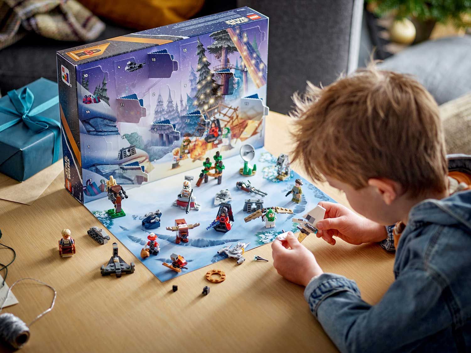 Конструктор LEGO Star Wars Новогодний календарь блочный - фото 6