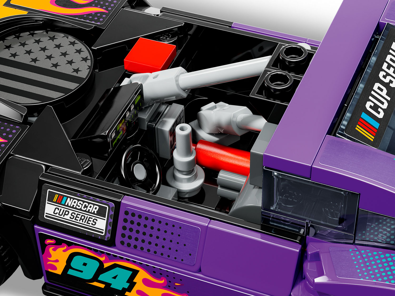 Конструктор LEGO Speed Champions 328 дет. - фото 6