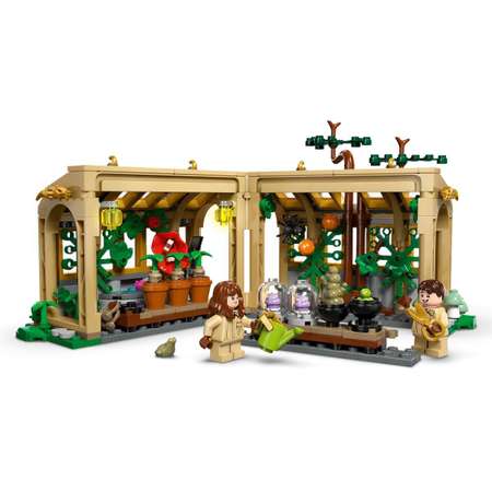 Конструктор LEGO Harry Potter Замок Хогвартс Урок гербологии блочный