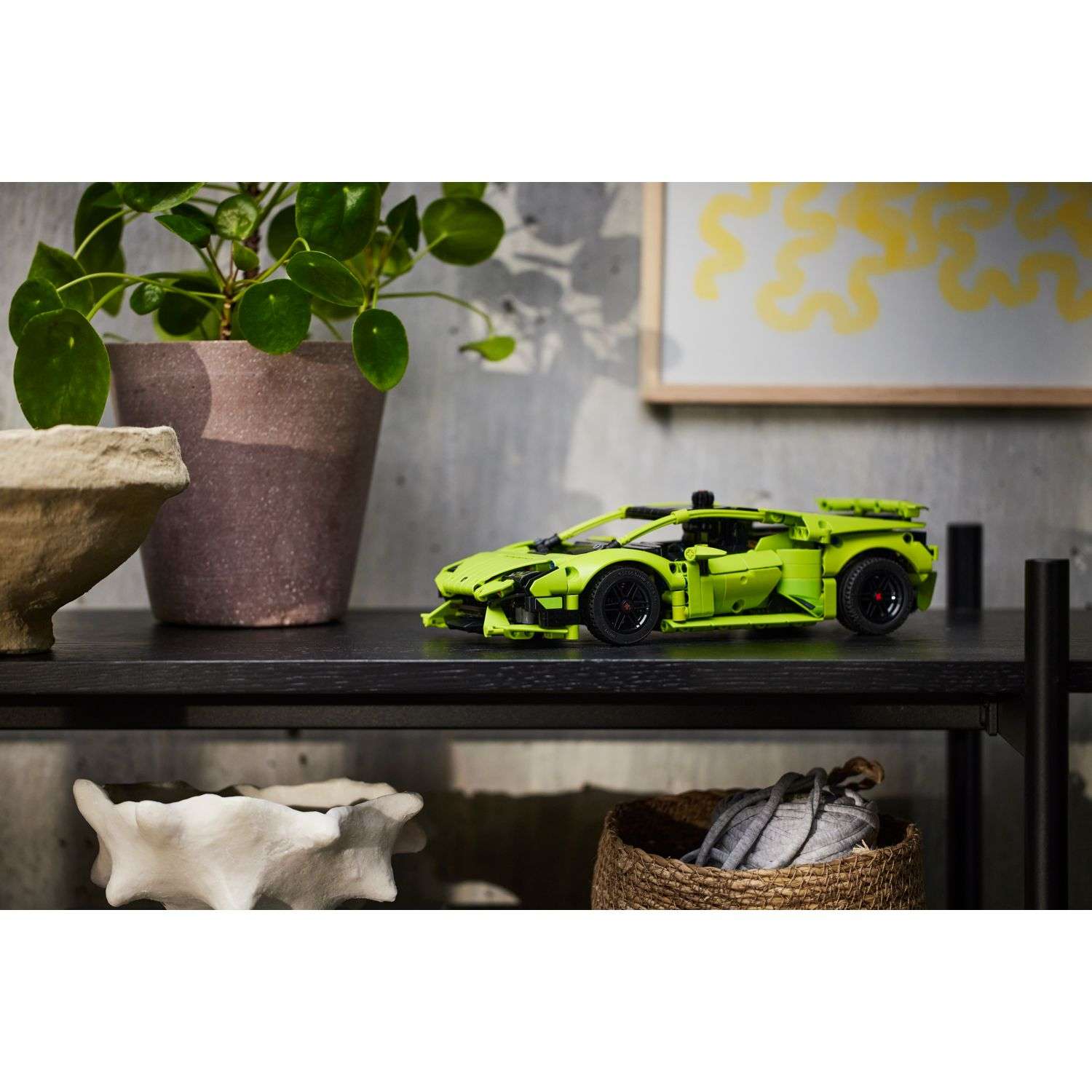 Конструктор LEGO Technic Lamborghini Huracan Tecnica 806 дет. - фото 9