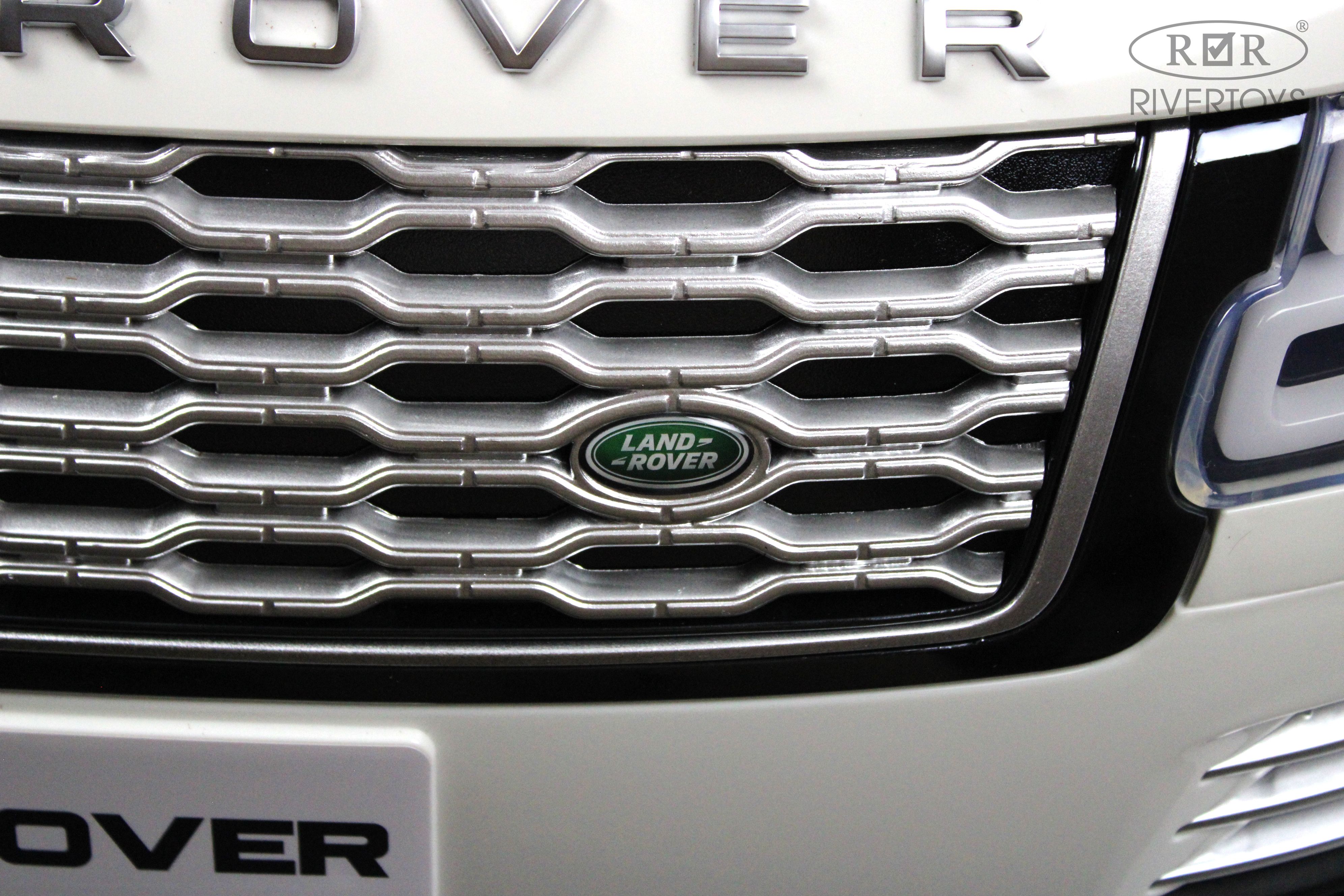 Электромобиль RIVERTOYS Land Rover Y222YY-WHITE С пультом ДУ - фото 7