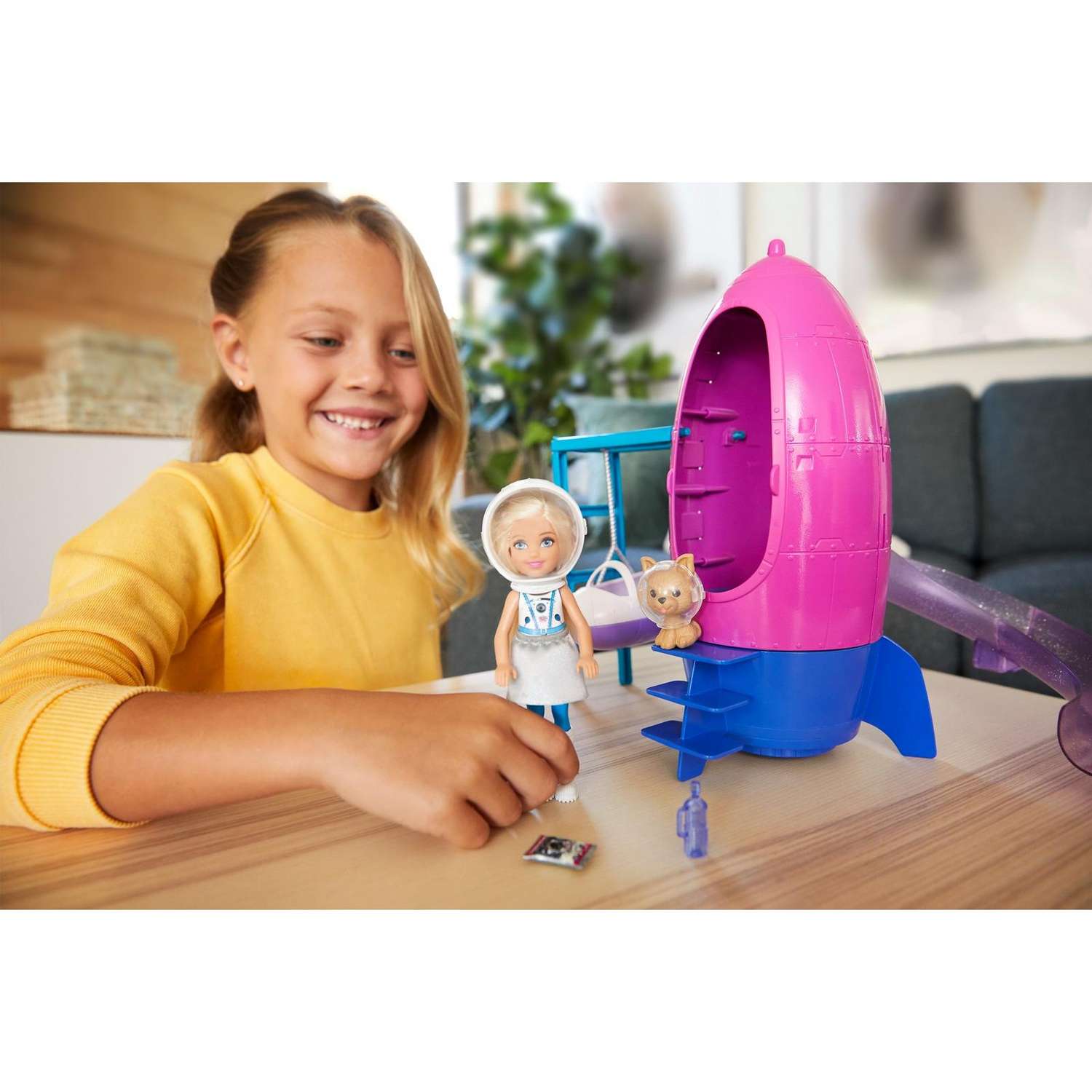 Кукла модельная Barbie GTW32 - фото 12