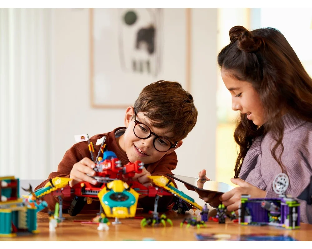 Конструктор LEGO Monkie kid 80023 1399 дет. - фото 20