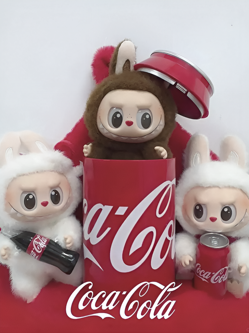 Брелок POP MART Labubu Coca Cola Series - фото 6