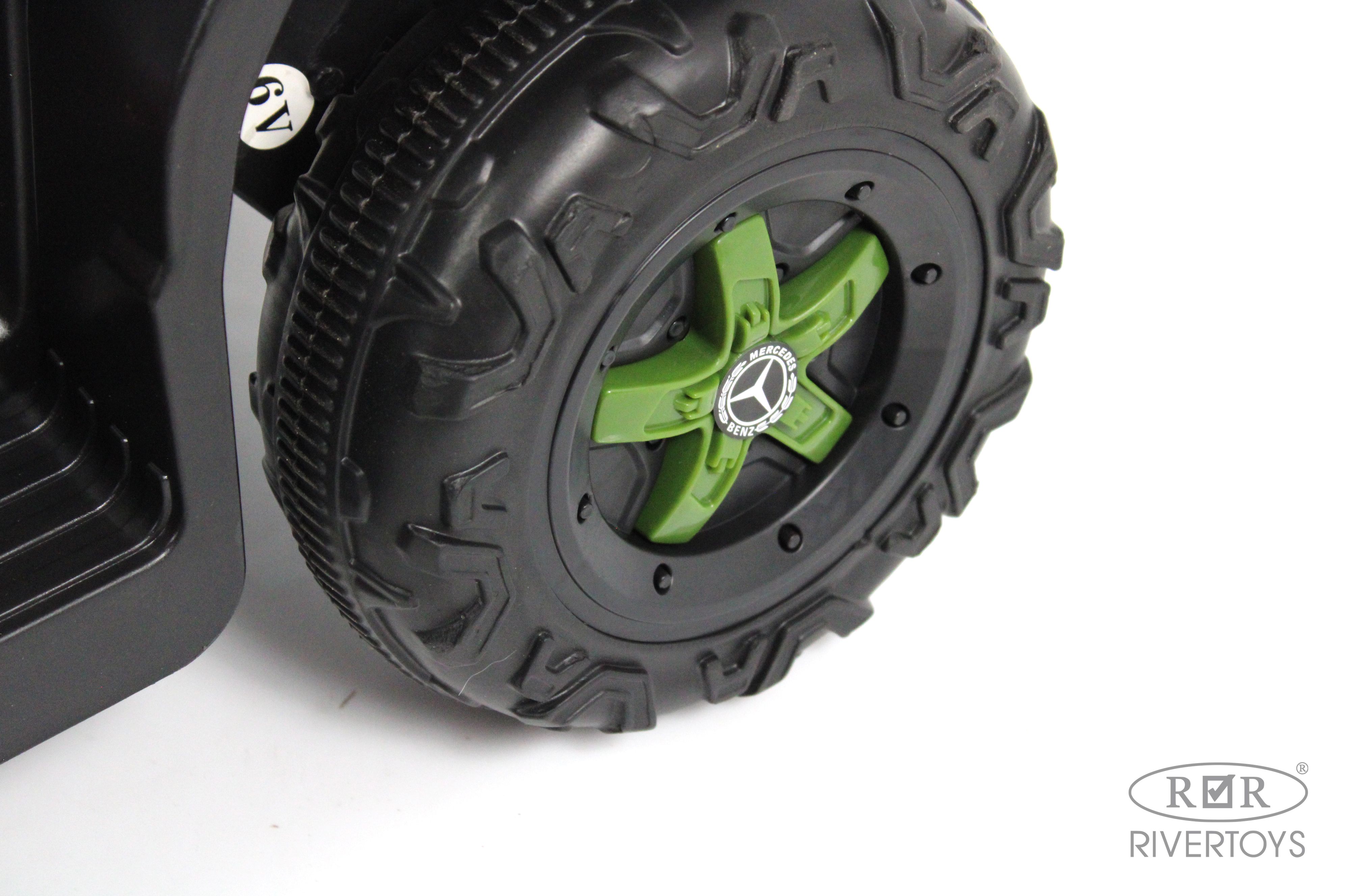 Электромобиль RIVERTOYS G005GG-GREEN С пультом ДУ - фото 14