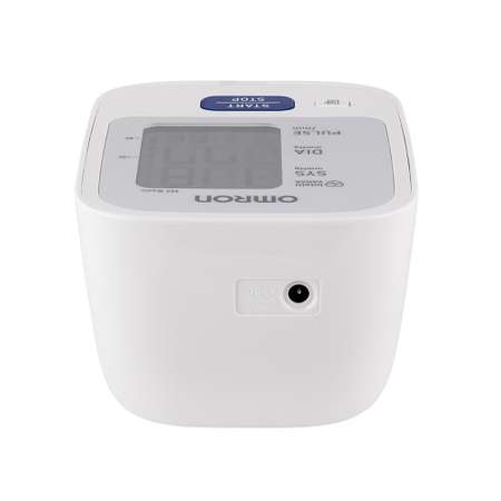 Тонометр OMRON M2 Basic с адаптером и веерообразной манжетой (22 - 32 см)