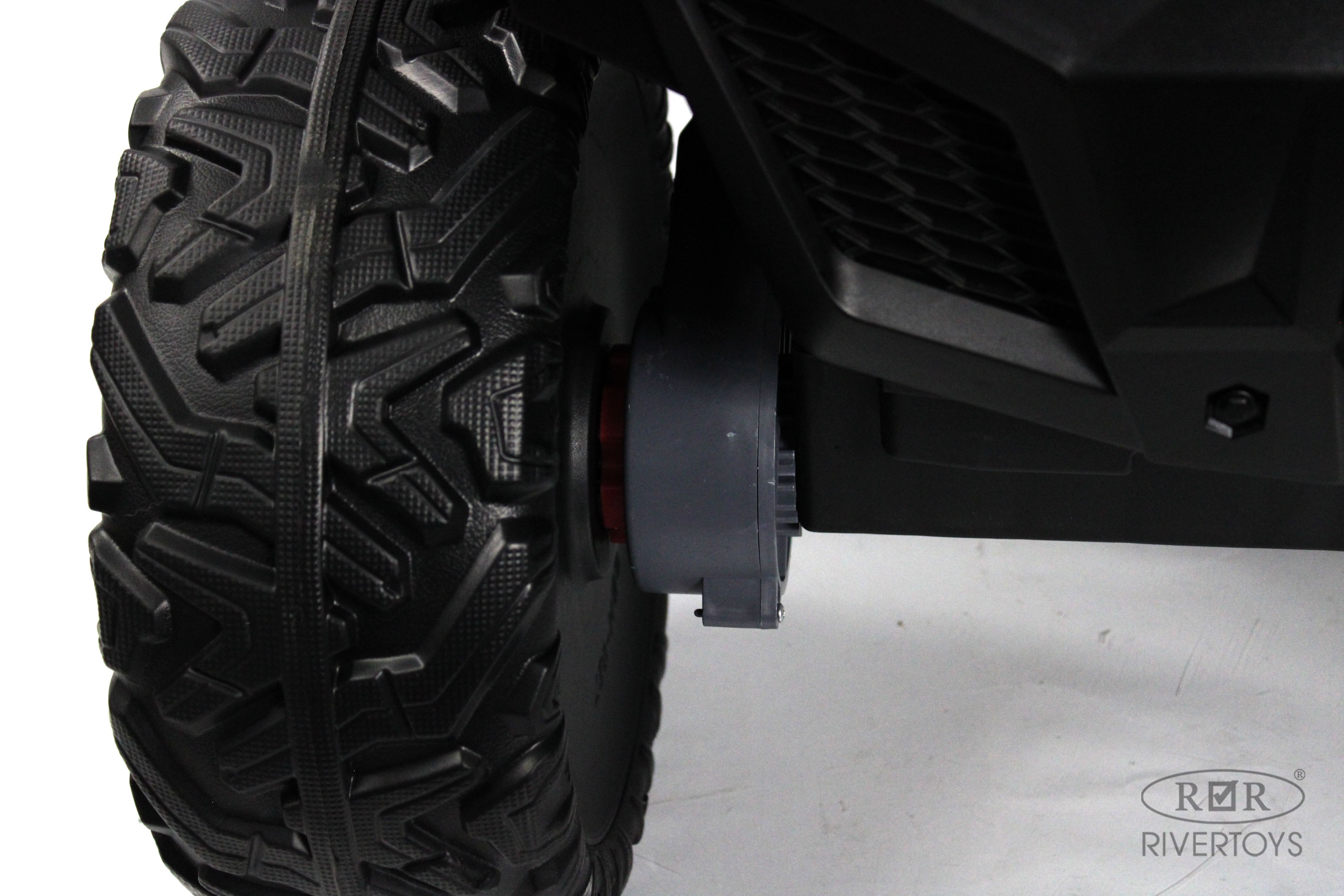 Электромобиль RIVERTOYS K555KK-BUGGY-BLACK С пультом ДУ - фото 13