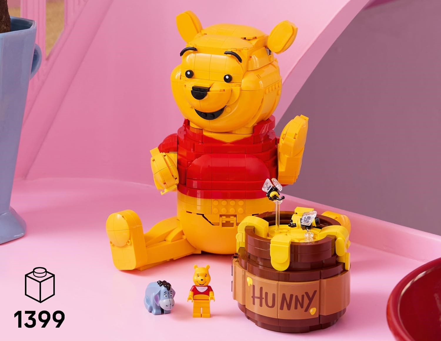 Конструктор LEGO THE LEGO Movie 2 Винни-пух 1399 дет. - фото 2