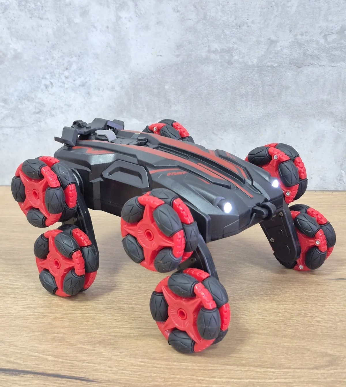 Автомобиль РУ BalaToys Трюковой 8 колес Дрифт с дымом - фото 9