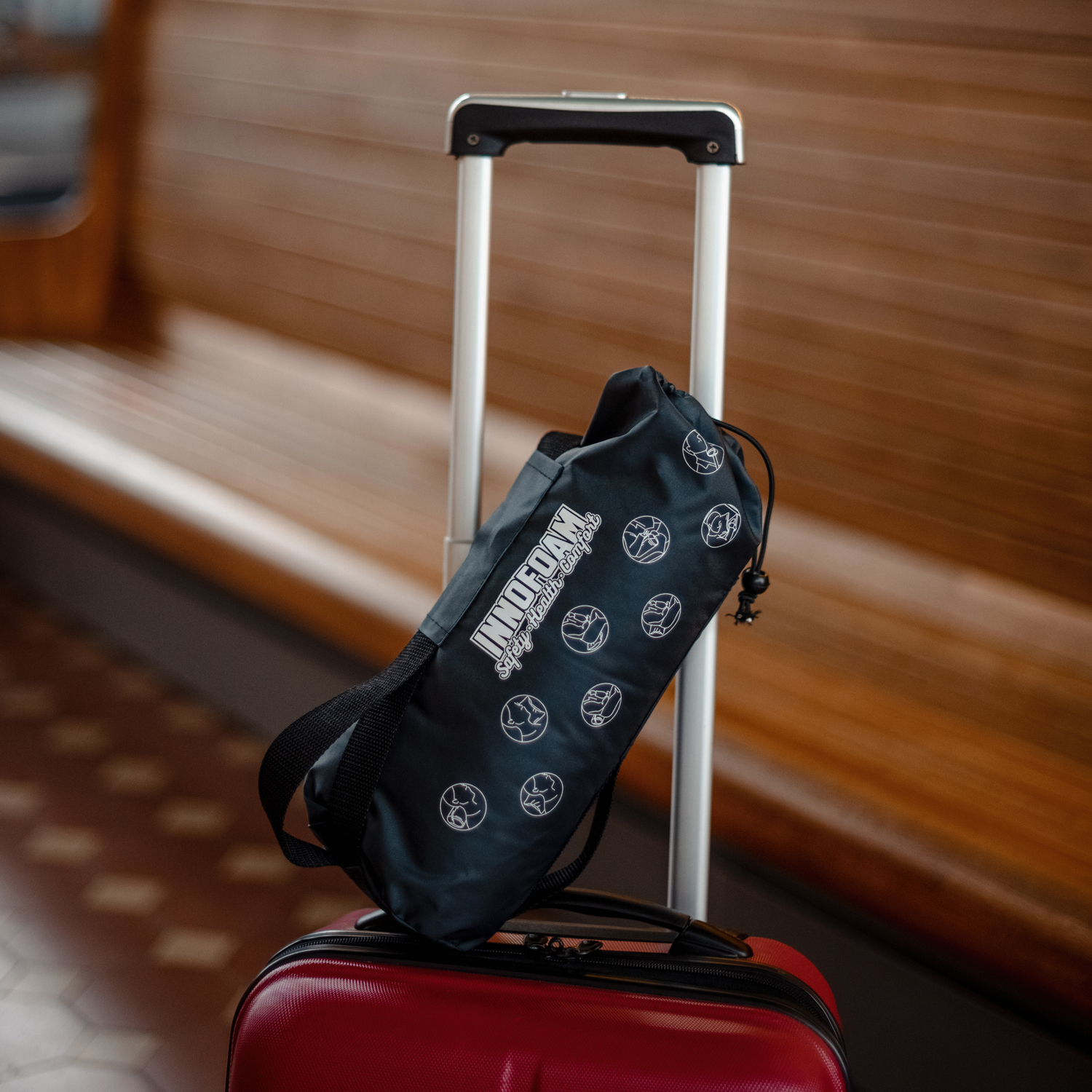 Ортопедическая подушка 8в1 Innomat для путешествий Добрая Маша TraveLux Extrim 8в1 для ремня безопасности - фото 9